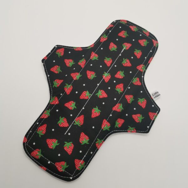 Stoffbinde "Erdbeer auf Schwarz" (ca. 24cm mit PUL)
