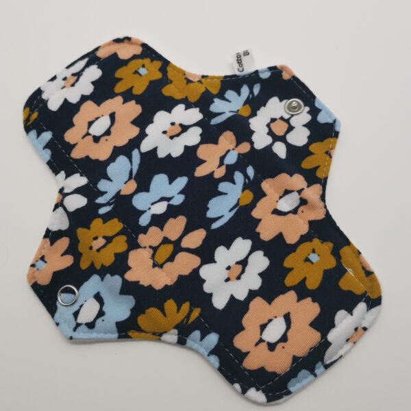 Slipeinlage "Blumen Marine Jersey BIO" (ca.18cm)